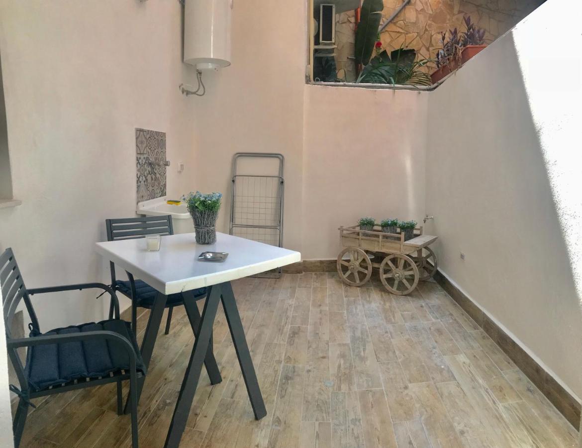 Be In Sicily Apartment Syracuse Bagian luar foto